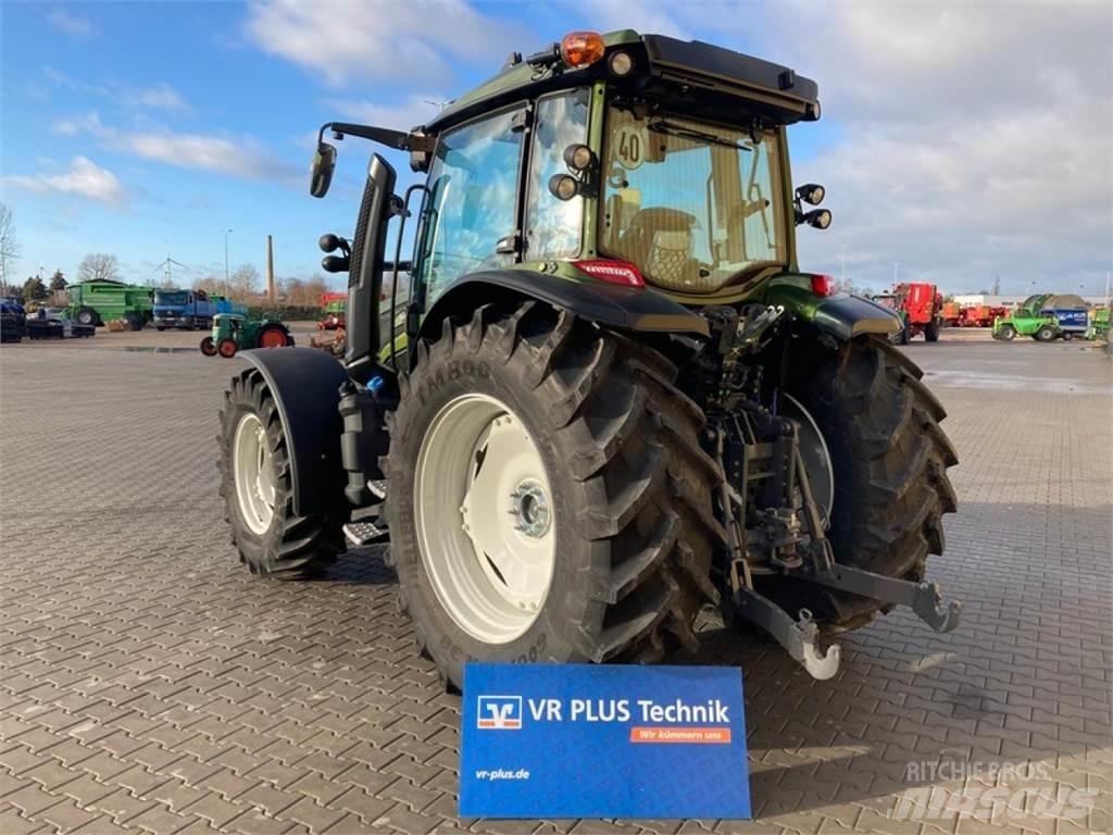 Valtra G125EV Traktorji