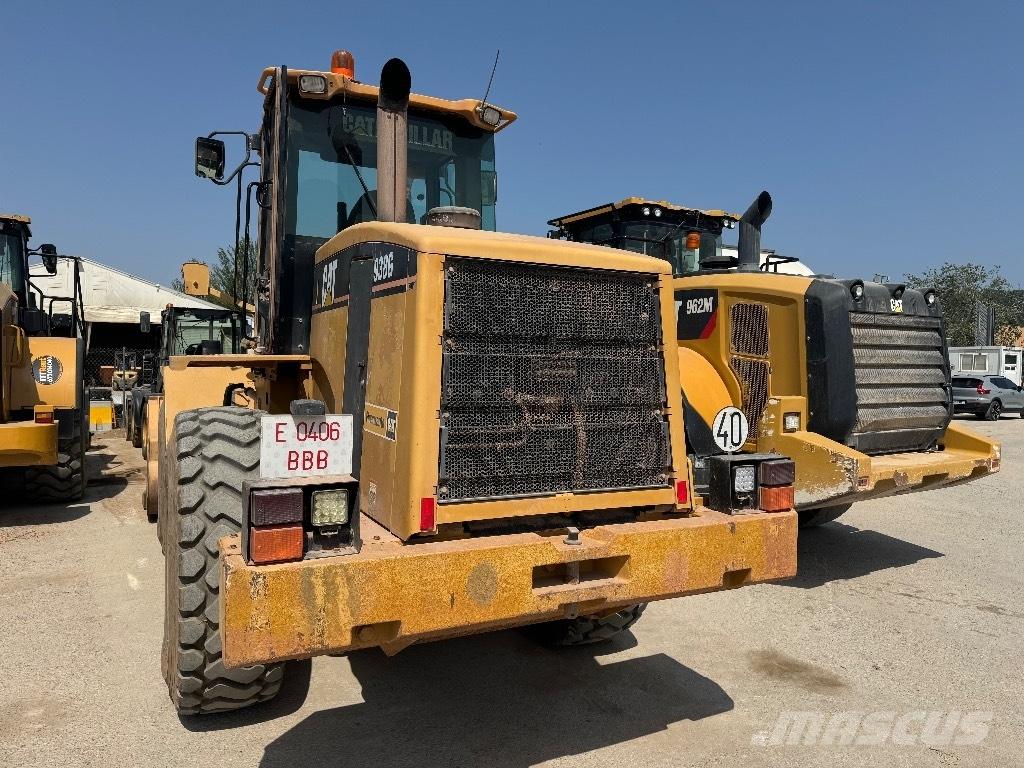 CAT 938 G Kolesni nakladalci