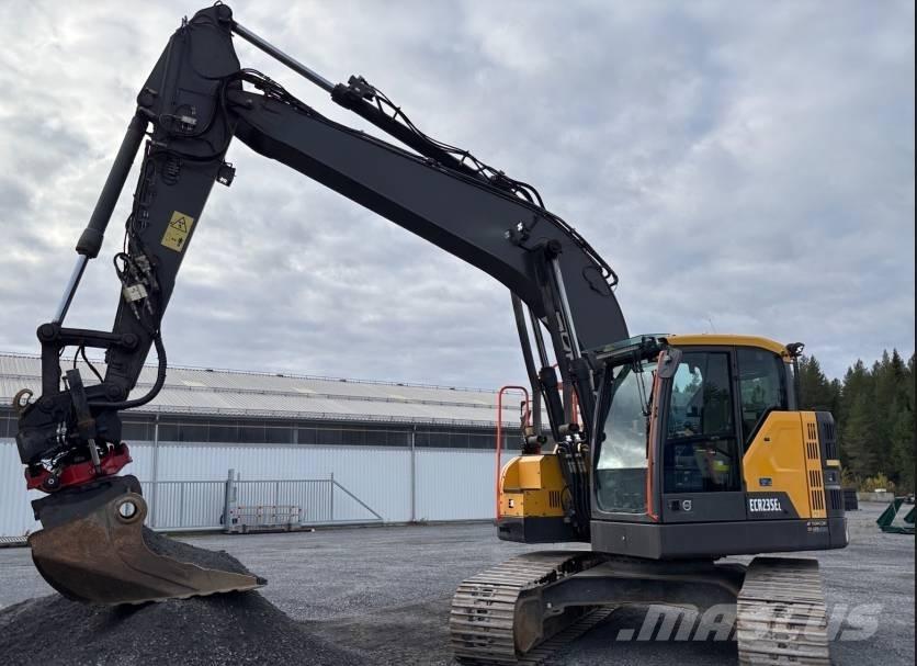 Volvo ECR 235 E Bagri goseničarji