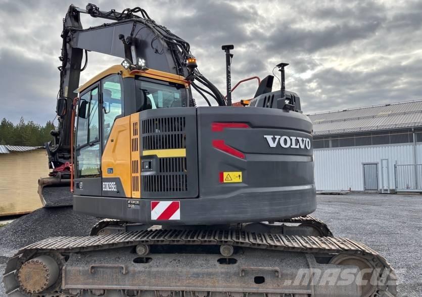 Volvo ECR 235 E Bagri goseničarji