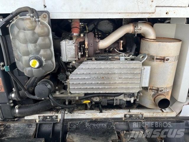 JCB JS145LCD Bagri goseničarji