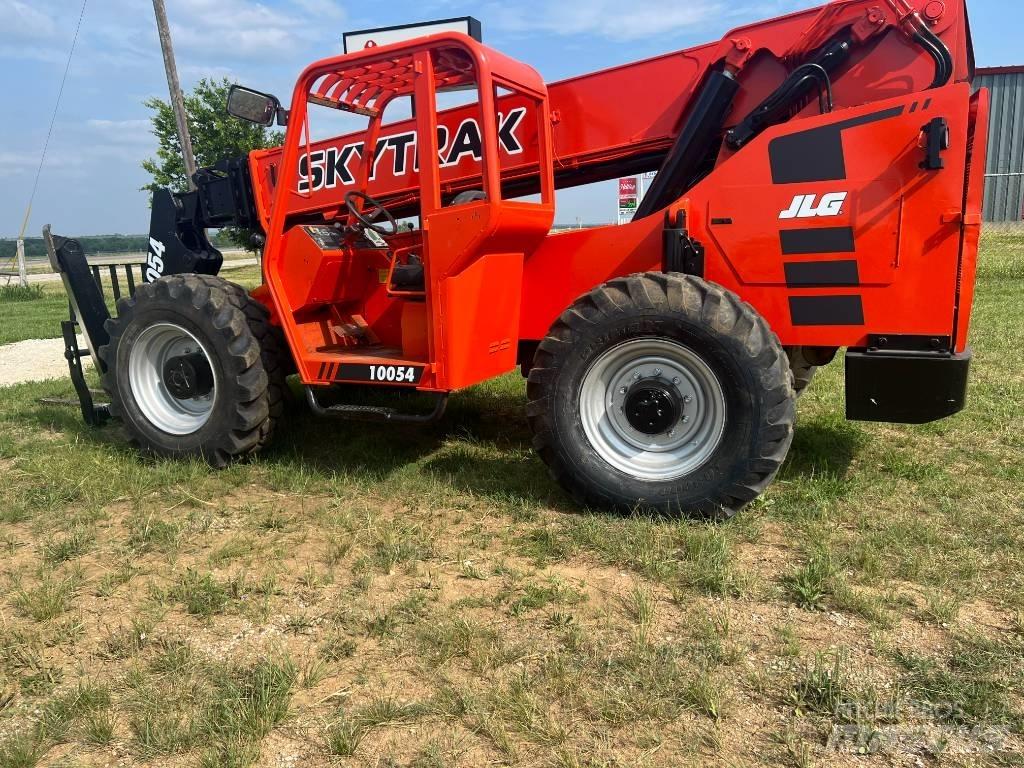 SkyTrak 10054 Viličarji - drugo
