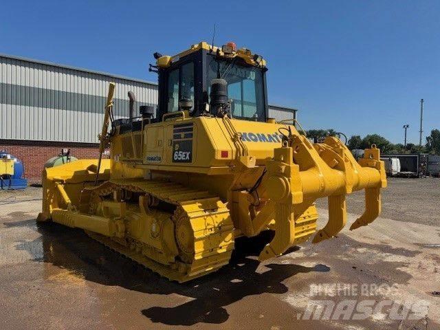 Komatsu D65EX-18 Buldožerji goseničarji