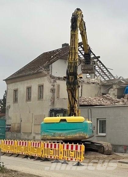 Hitachi LC 250 Rušilni bagri