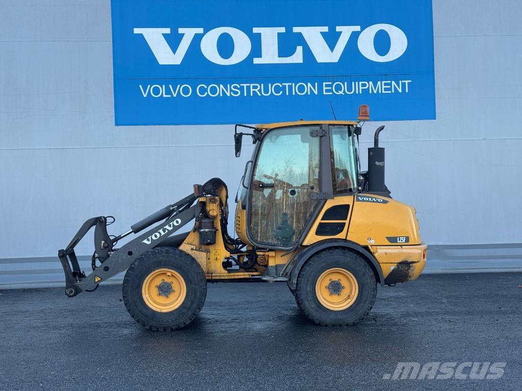 Volvo L 25 F Kolesni nakladalci