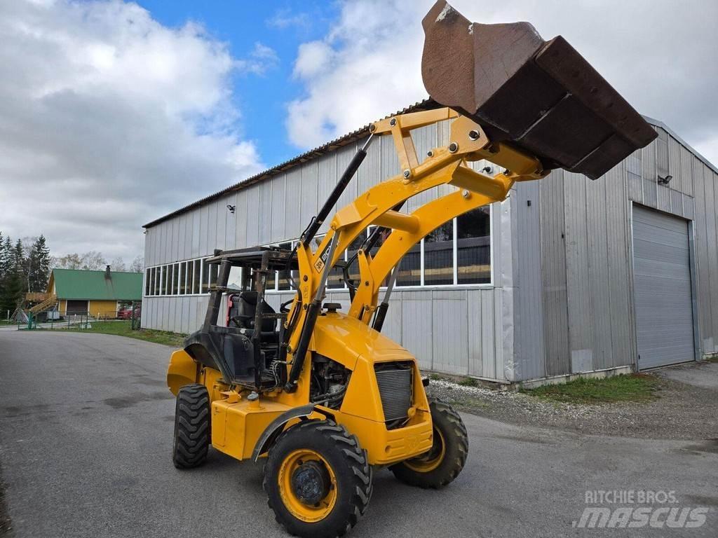 JCB 2CX Kolesni nakladalci