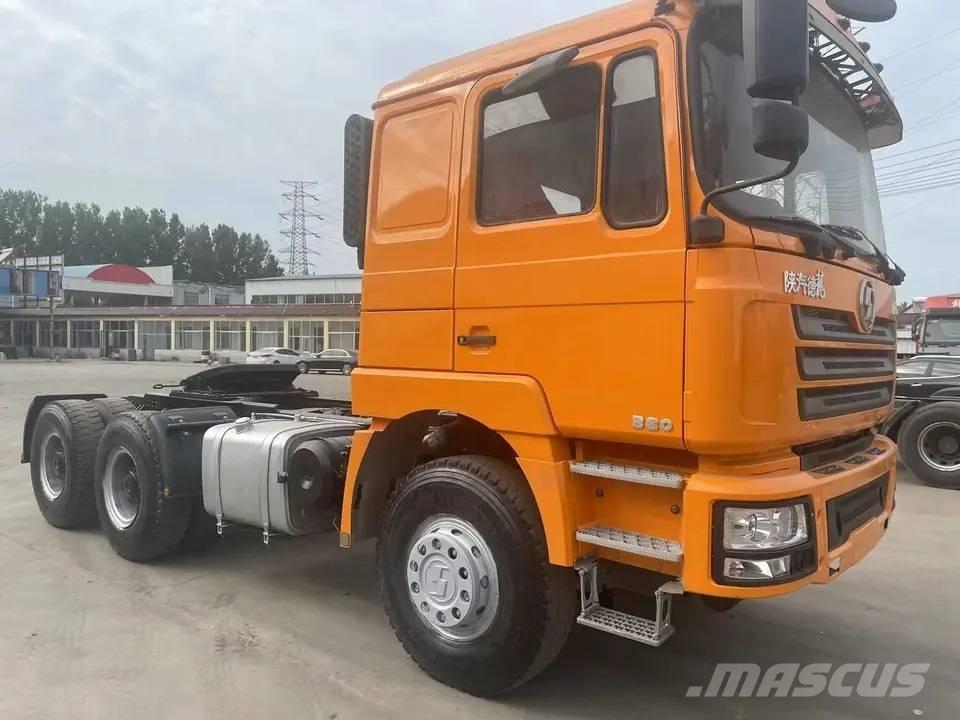 Shacman F3000 6X4 Vlačilci