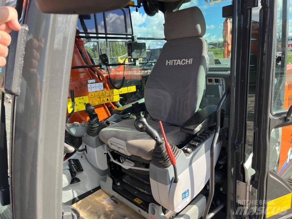 Hitachi ZX 130-6 Bagri goseničarji