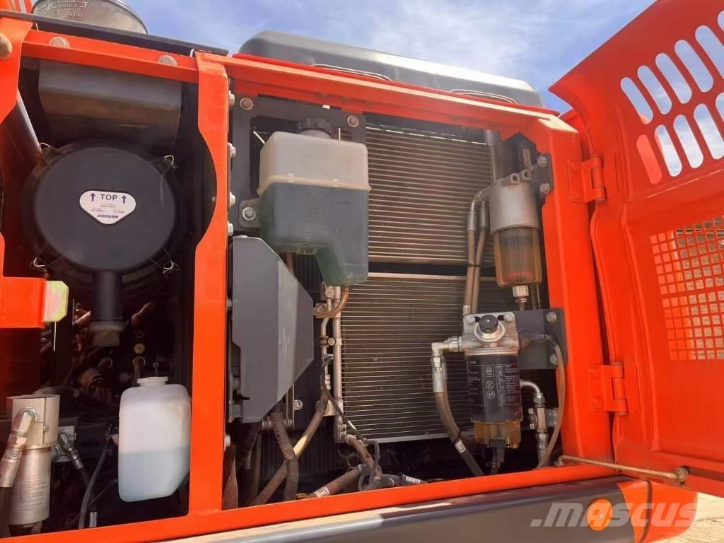 Doosan DX150W-9C Bagri na kolesih