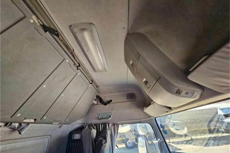 UD TRUCKS QUON Drugi tovornjaki