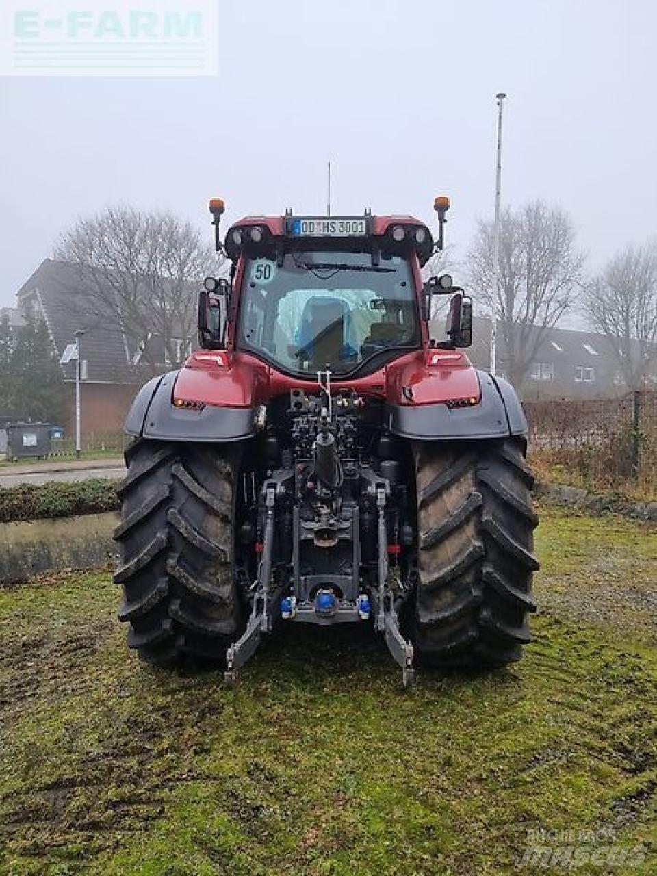 Valtra q 265 Traktorji