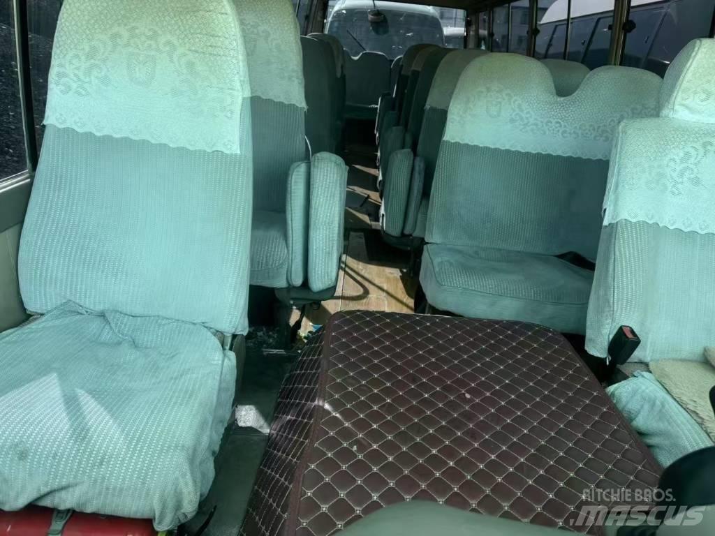 Toyota Coaster Medkrajevni avtobusi