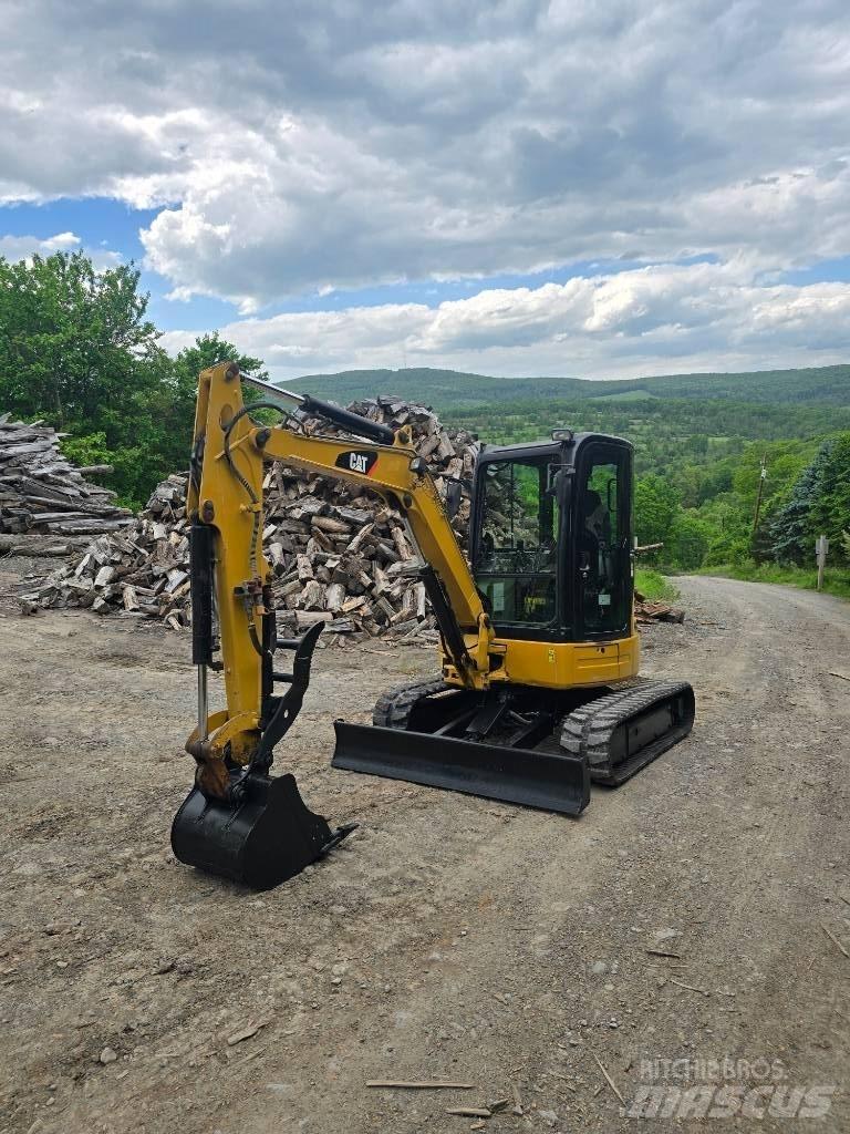 CAT 304 D CR Mini bagri <7t