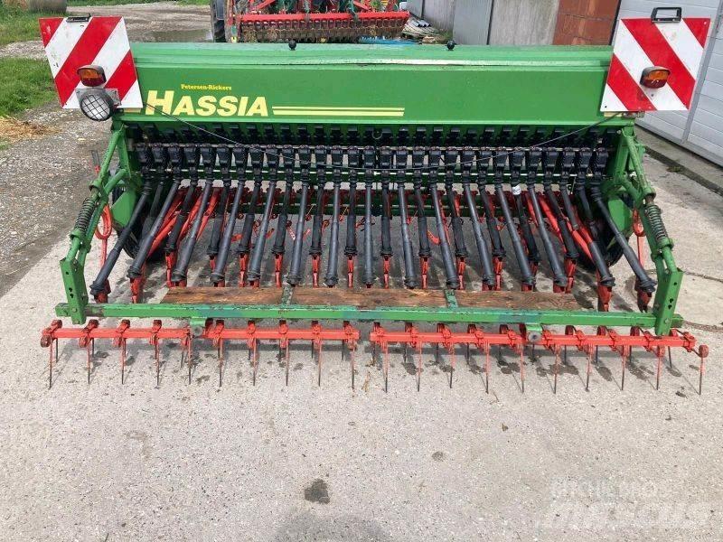 Hassia Euro 300/29 Grebenaste brane