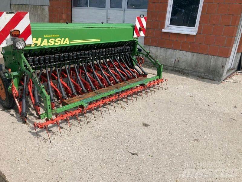 Hassia Euro 300/29 Grebenaste brane