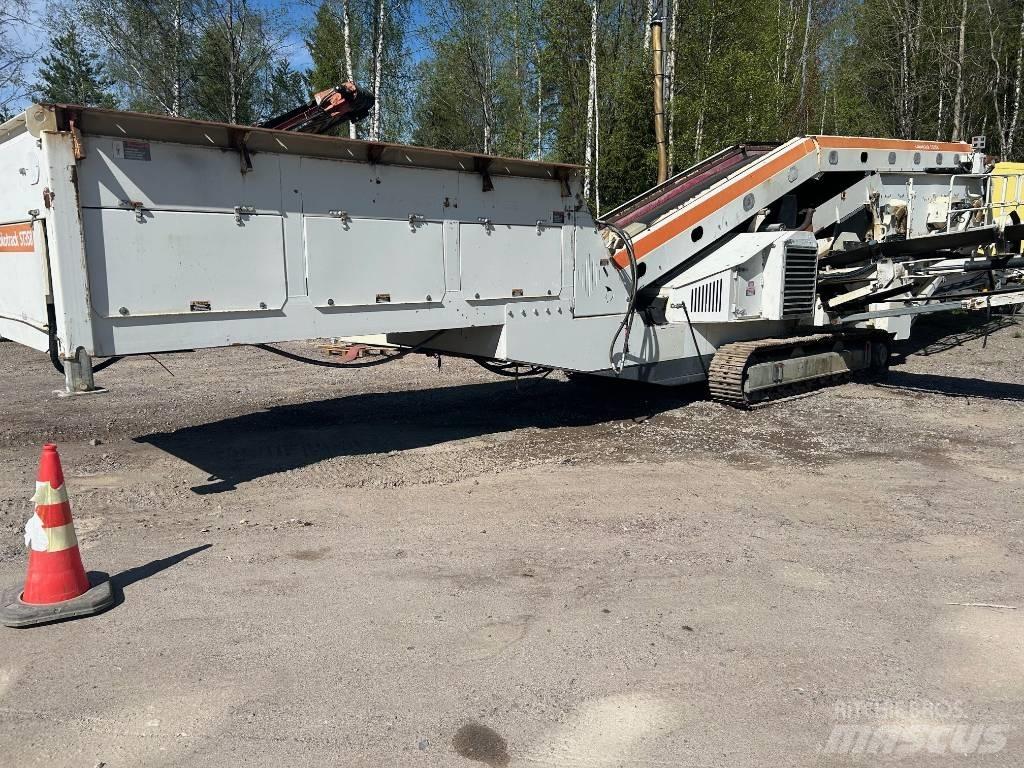 Metso ST 358 Mobilna sita