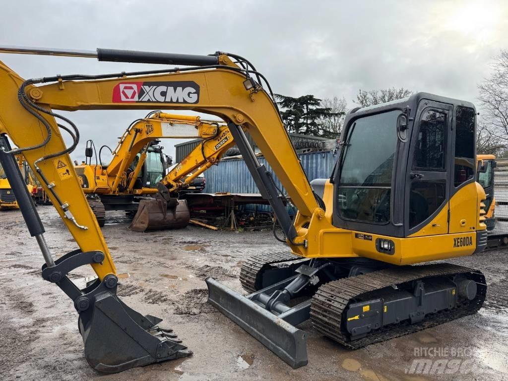XCMG XE 60 DA Mini bagri <7t
