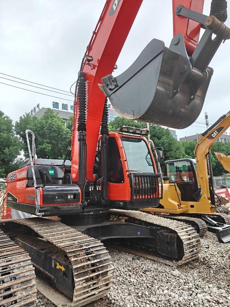 Doosan DX 225 LC-9C Bagri goseničarji