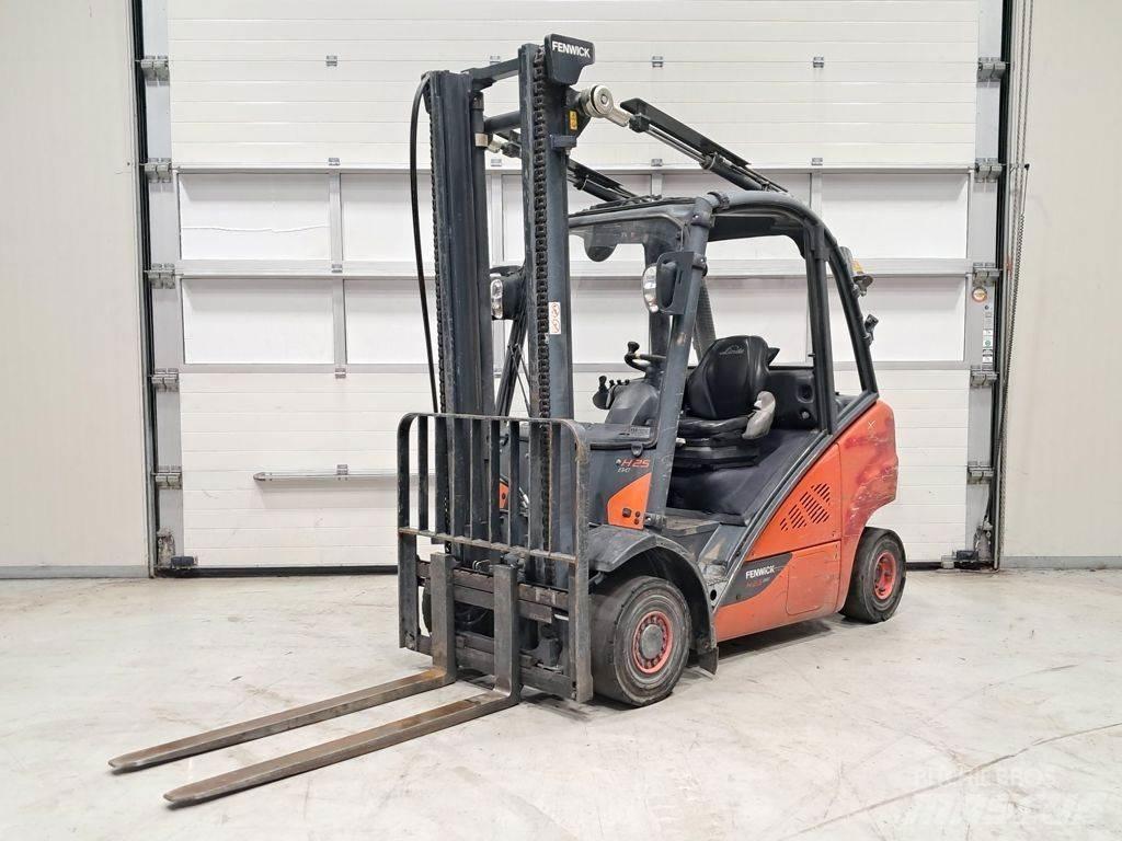 Linde H25D-02 Dizelski viličarji