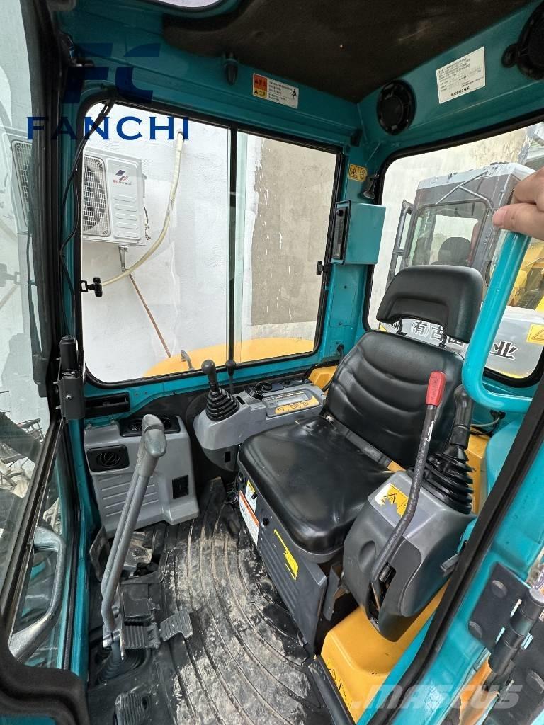 Kubota KX 155 Mini bagri <7t