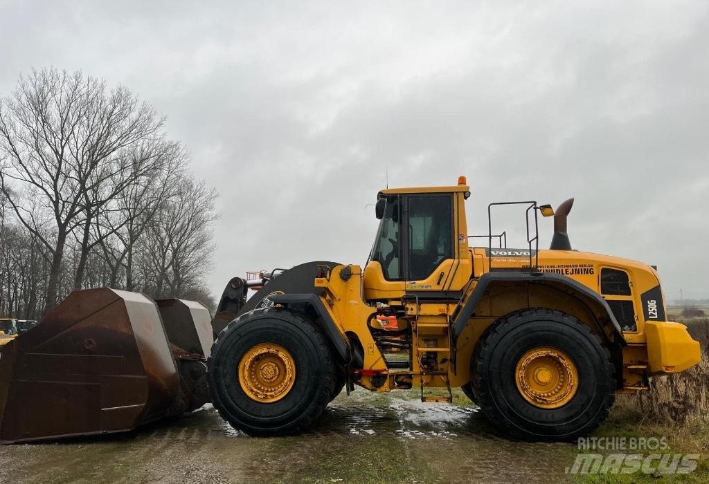 Volvo L 250 G Kolesni nakladalci