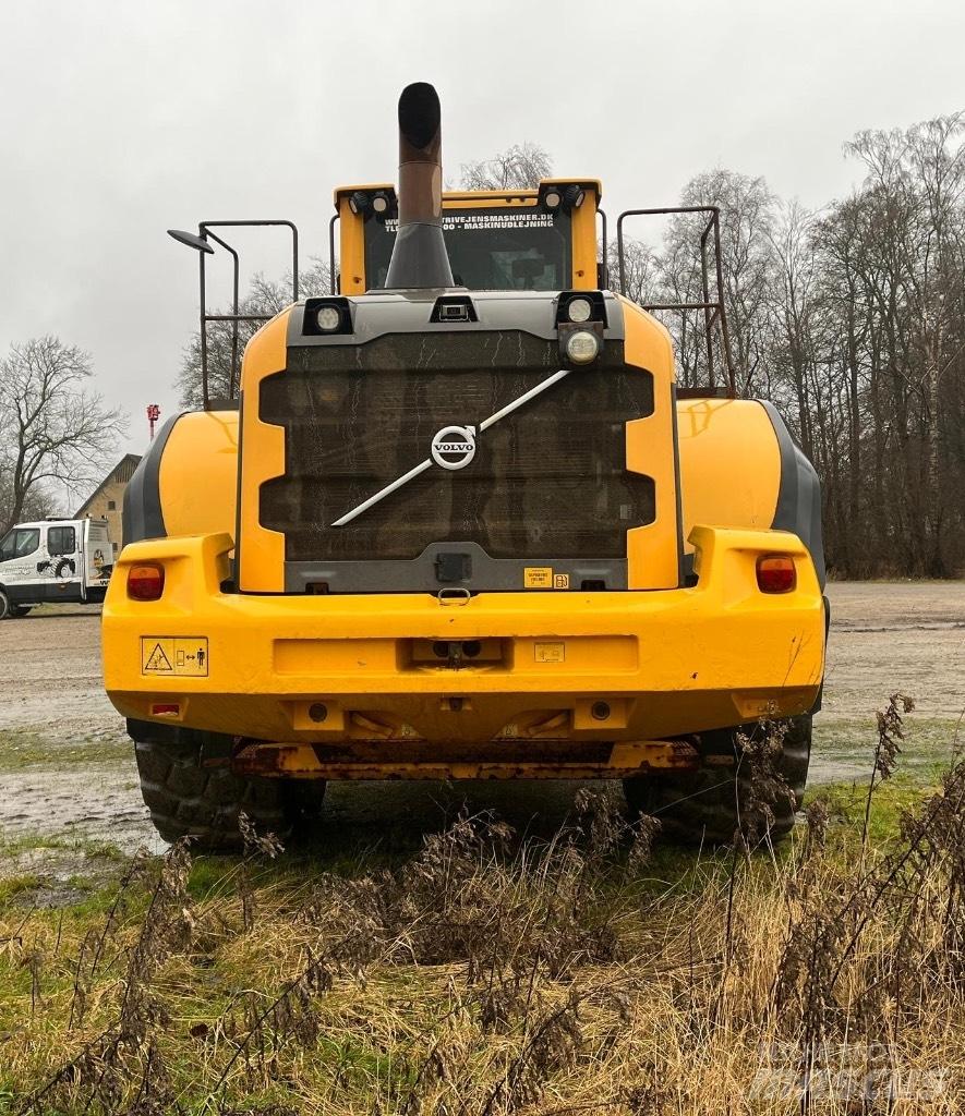 Volvo L 250 G Kolesni nakladalci