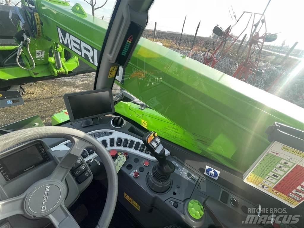 Merlo TF 42.7 CS Kmetijski teleskopski nakladalci