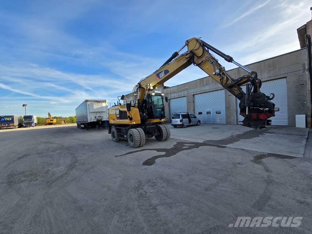 CAT M 318 F Bagri na kolesih