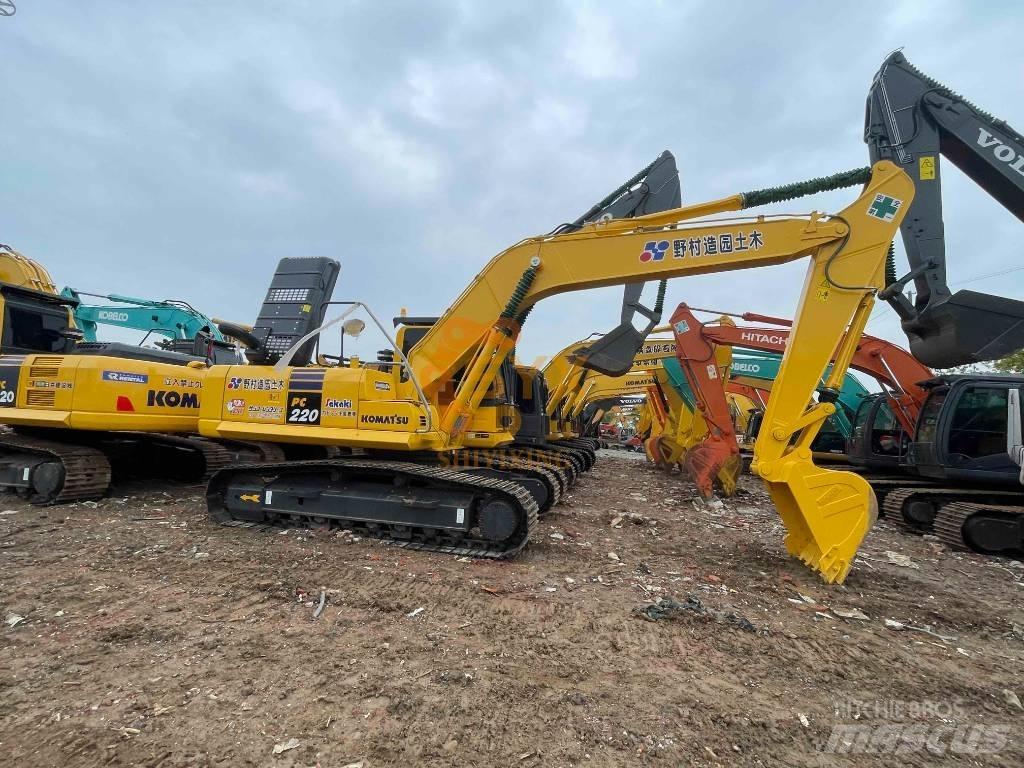 Komatsu PC 220 Bagri goseničarji