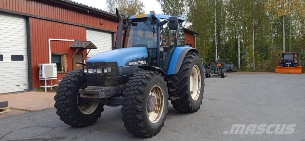 New Holland 8560 RC Traktorji