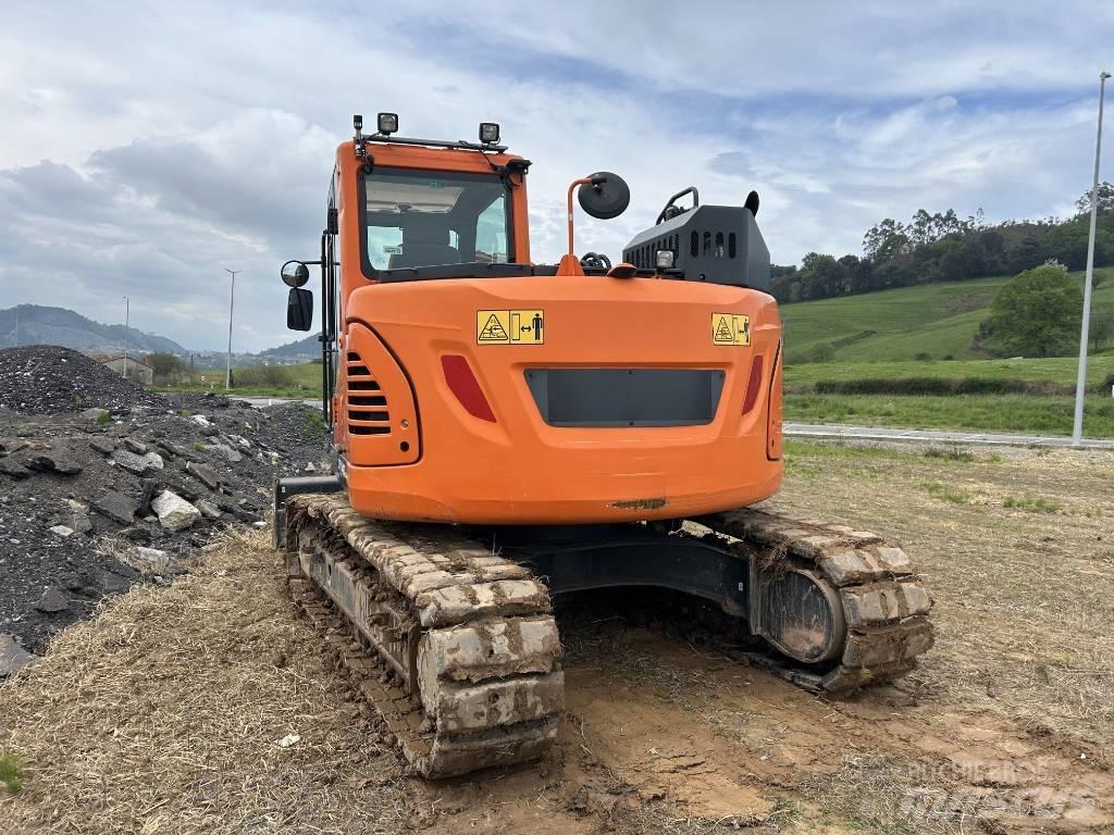 Doosan DX 140 Bagri goseničarji