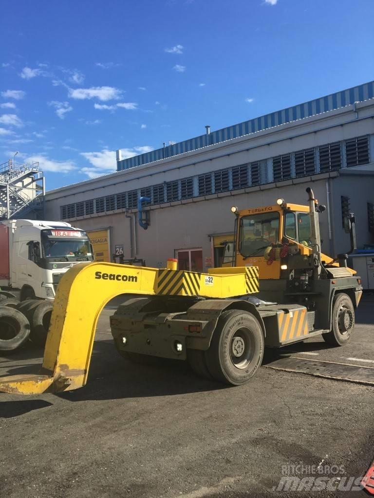 Terberg RT222 Terminalni vlačilci