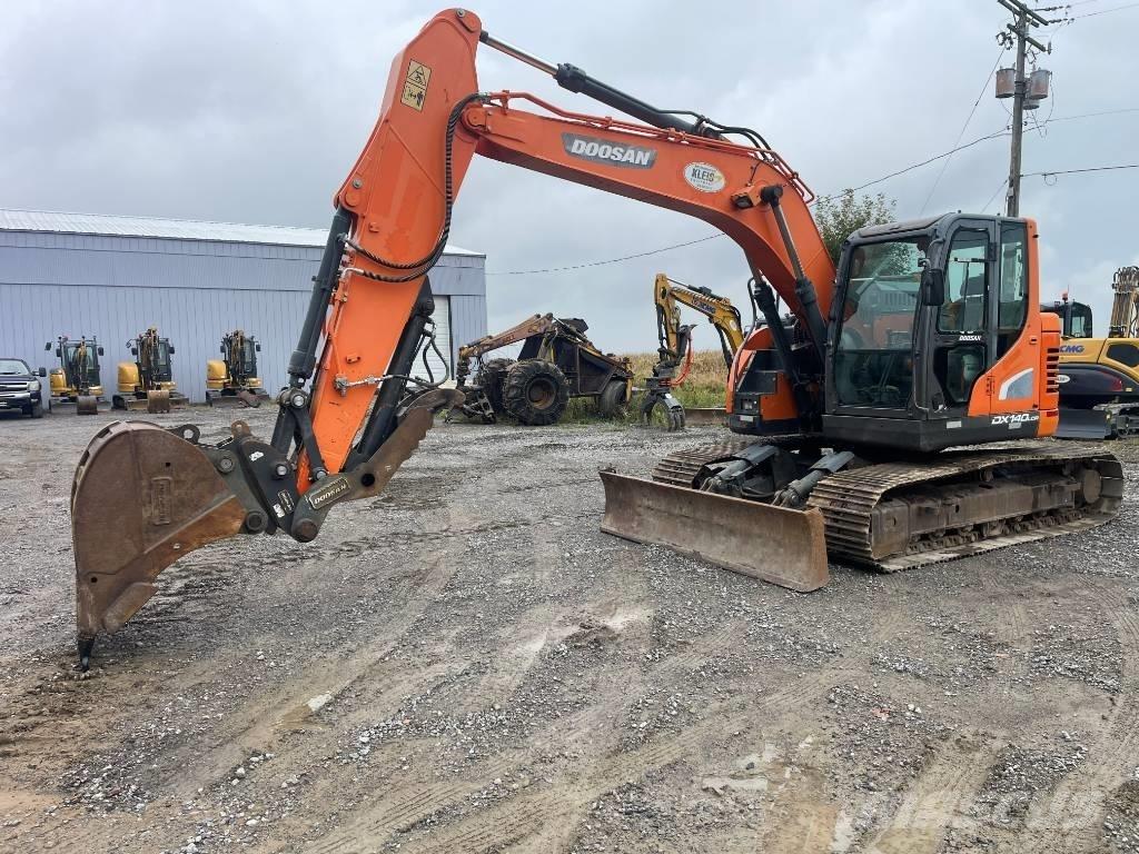 Doosan DX 140 LCR Bagri goseničarji