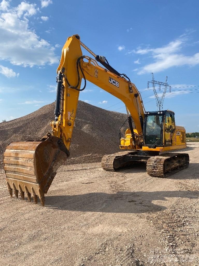 JCB 220 Bagri goseničarji