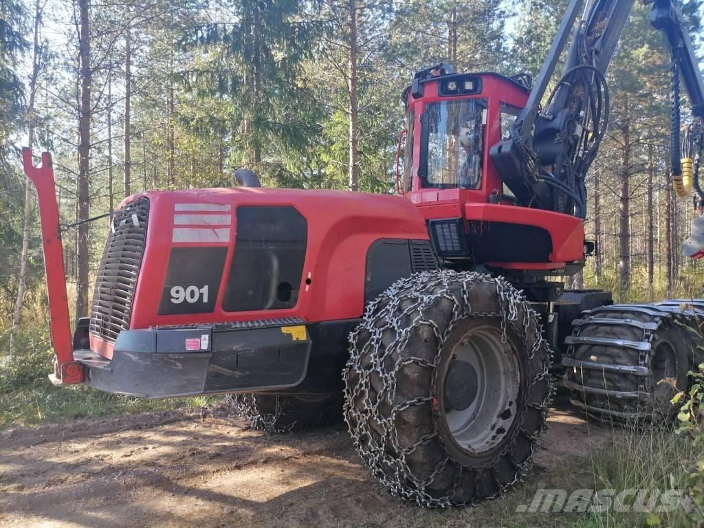 Komatsu 901 Harvesterji