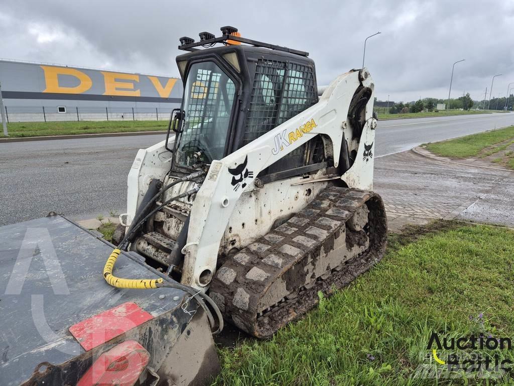 Bobcat T 320 Nakladalci goseničarji