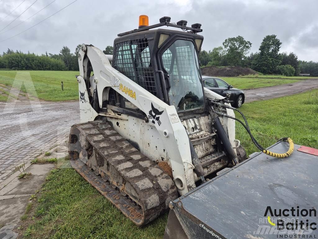 Bobcat T 320 Nakladalci goseničarji