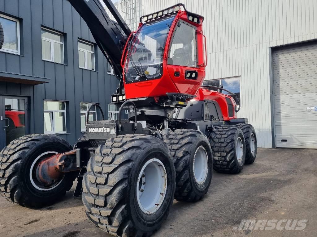 Komatsu 931 XC Harvesterji