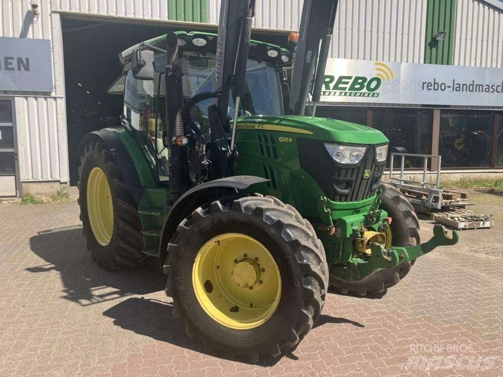 John Deere 6125R Traktorji
