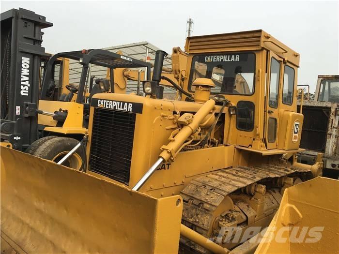 CAT D 6 D Buldožerji goseničarji