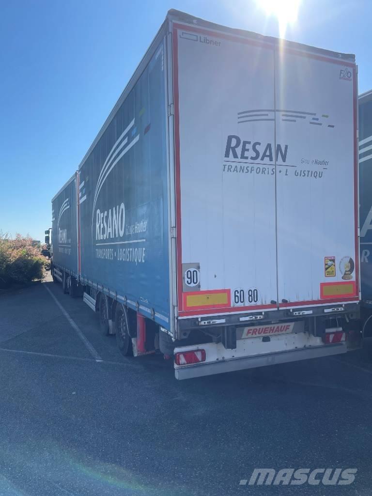 Renault T440 Tovornjaki s ponjavo