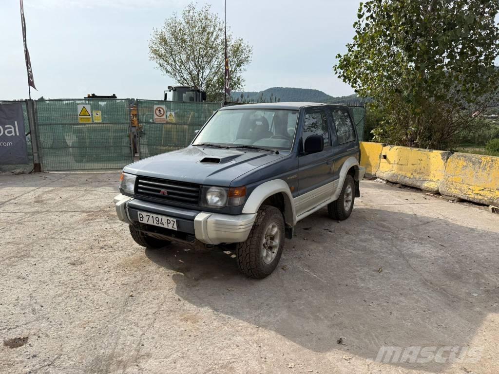 Mitsubishi Montero Avtomobili