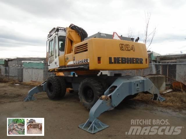 Liebherr A 924 Bagri na kolesih