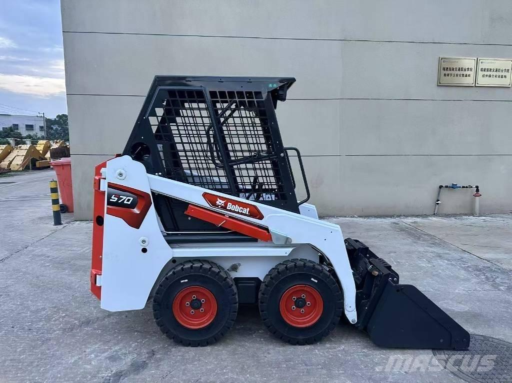 Bobcat S70 Skid steer mini nakladalci