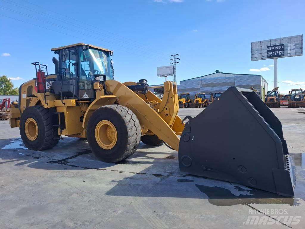 CAT 950 M Kolesni nakladalci