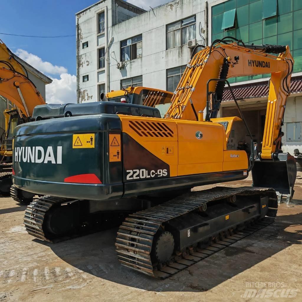 Hyundai R220LC-9S Bagri goseničarji