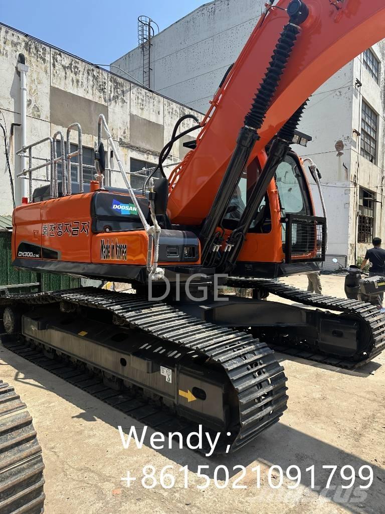 Doosan DX 300 Midi bagri 7t – 12t