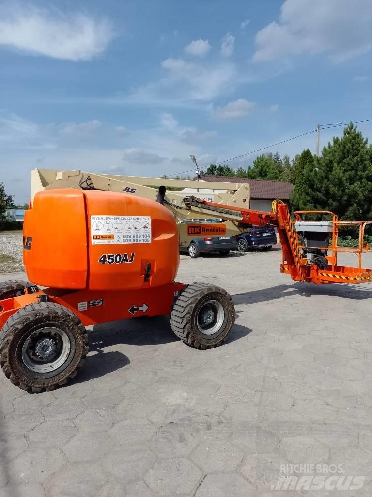 JLG 450 AJ Zglobne dvižne ploščadi