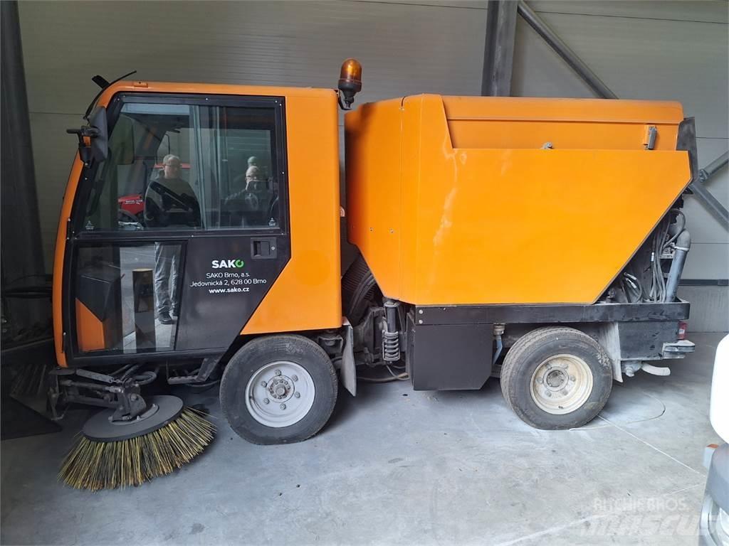 Bucher CC 2000 E2 Gradbeništvo - drugo