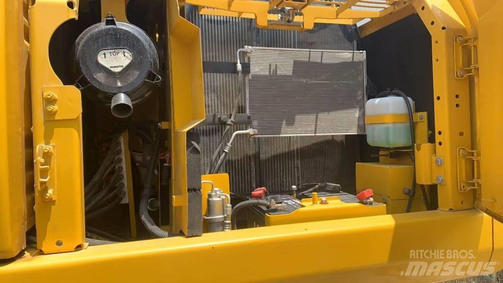 Komatsu PC 160 Bagri goseničarji